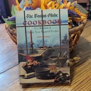 Vintage The Boston Globe "Classic New England Recipes" (Blue Cover)